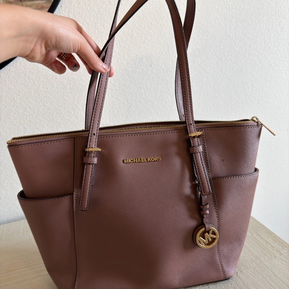 Michael Kors Chocolate Brown Tote - Picture 1 of 4